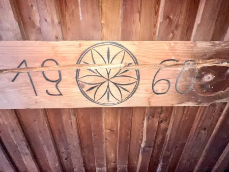 uriges, schön saniertes Bauernhaus in sonniger Alleinlage