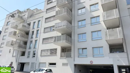 Moderner Neubau in zentraler Wohnlage mit Balkon