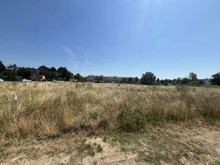 Ruhig & zentral: Baugrundstück mit Erweiterungsmöglichkeit in Neusiedl am See