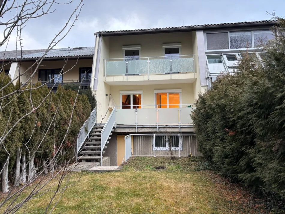 Reihenhaus mit Garage in Mödling - Bild