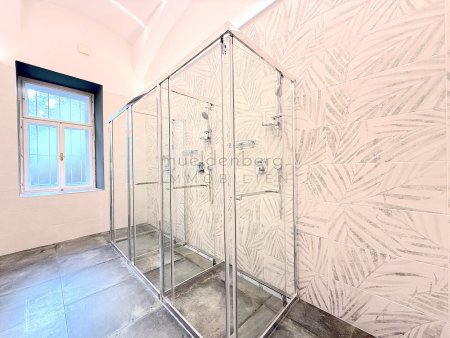 Erstklassiges Geschäftslokal mit 414m² und hochwertiger Ausstattung - inkl. ausgebauten Gewölbekeller