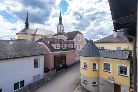 Niederkappel: Helle 3-Zimmer-Eigentumswohnung mit Balkon im 2. Obergeschoss zu kaufen