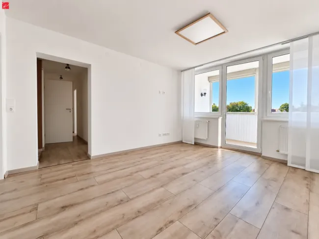 Modern saniert & offen gestaltet – nur 5 Minuten ins Zentrum - Titelbild