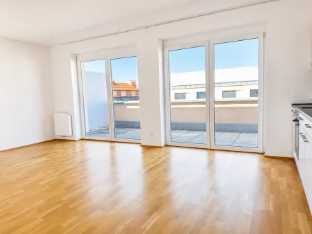 TRAUMHAFTE 3 Zimmer-Penthousewohnung mit 50m2 Dachterrasse in zentraler Lage