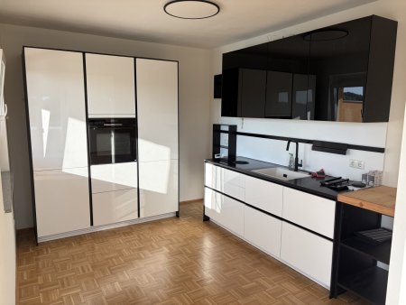 Moderne 2-Zimmer-Wohnung (Zweitbezug) mit Schöcklblick & BORA-Küche
