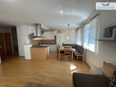 Charmante 2-Zimmer-Wohnung mit Terrasse und überdachtem Abstellplatz