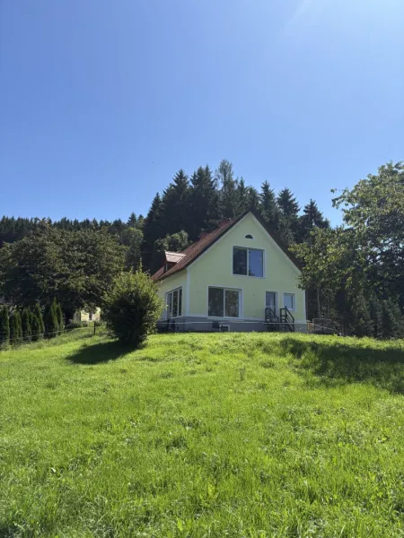 Wohnhaus mit Aussichtslage über Murtal