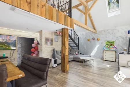 Zweifamilienhaus mit Ausbau- und Gestaltungspotenzial zu kaufen!