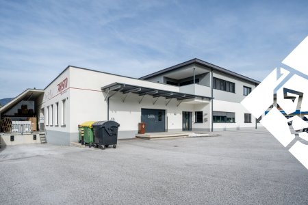 Moderne Geschäftsfläche mit großzügigem Lager zu mieten!