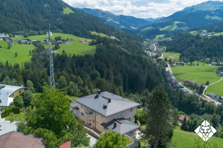 Luxuriöse Villa in absoluter Ruhelage – Panoramablick über die Wildschönau