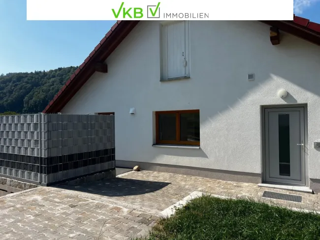 Großzügig wohnen am Donauufer – 106 m² mit Terrasse und seitlichem Donaublick - Bild