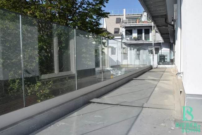 Balkon/Blick Innenhof