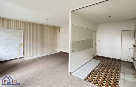 Charmante 3-Zimmer-Wohnung mit Loggia in Klosterneuburg – sanierungsbedürftig, top Preis!