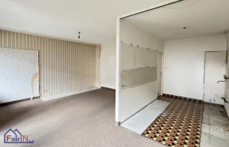Charmante 3-Zimmer-Wohnung mit Loggia in Klosterneuburg – sanierungsbedürftig, top Preis!