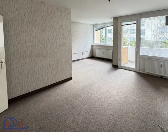 Charmante 3-Zimmer-Wohnung mit Loggia in Klosterneuburg – sanierungsbedürftig, top Preis! - Bild