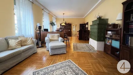 TOPChance: wunderschöne 123qm Eigentumswohnung mit 2 Eingängen
