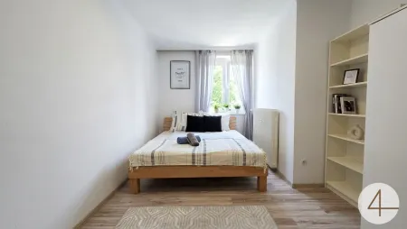 Großzügige 3-Zi-Wohnung Vollmöblierte Übergabe!