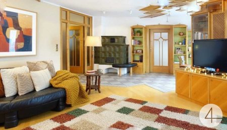 Verkaufe Wohnhaus 350 m2 mit Geschäftsräume