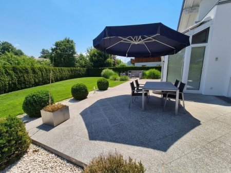Top-Gelegenheit ! Modernes großzügiges Traumhaus nähe Mondsee.