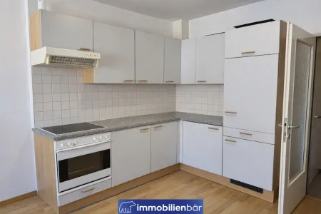 Praktische, möblierte Wohnung mit Küche