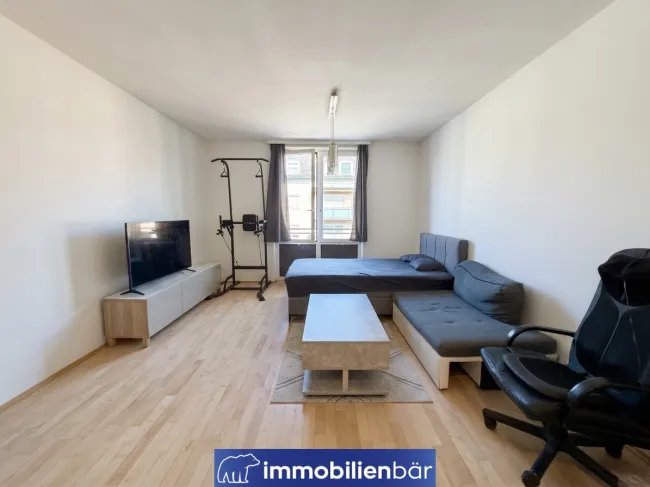 Praktische, möblierte Wohnung mit Küche - Titelbild