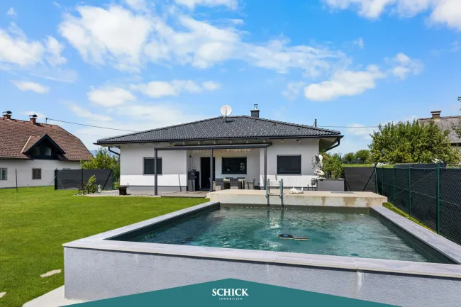 Paradies mit Aussicht! - Bild