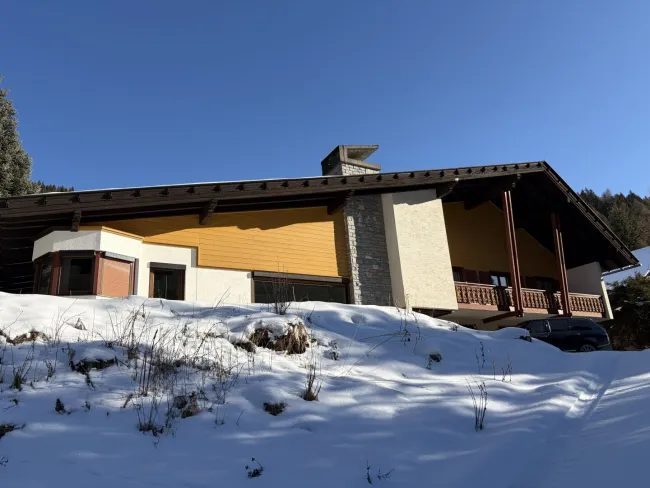 Großzügiges Almhaus mit vielen Ausbaumöglichkeiten - Titelbild