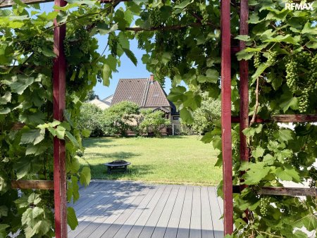 Charmantes Einfamilienhaus mit ca. 99,10 m² Wfl. auf 1.027 m² Eigengrund zu kaufen!