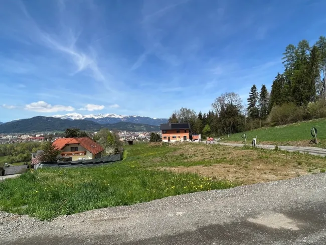 715 m² Baugrund mit wunderbarer Aussicht auf Knittelfeld - Titelbild