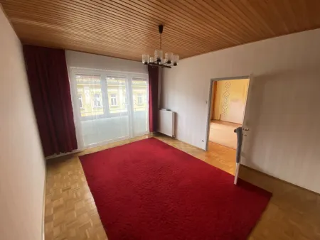 Großzügige 2 Zimmer Wohnung in Ruhelage in JEDLESEE