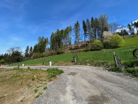 728 m² Baugrundstück mit Bergpanorama