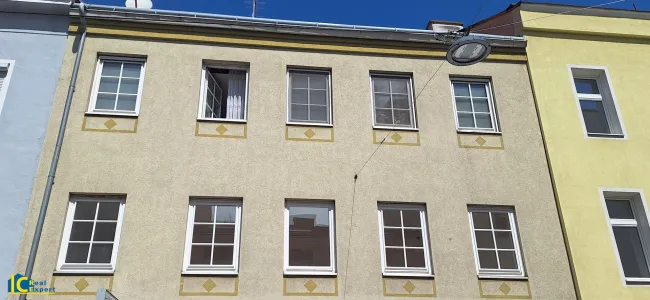 Nettes, übersichtliches Stadthaus in verkehrsberuhigter 20 er Zone