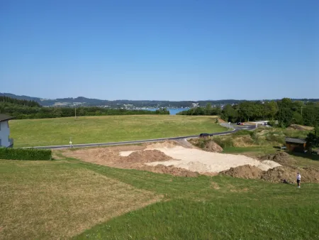Traumhaftes Baugrundstück 826m² in Schörfling am Attersee (Bieterverfahren)