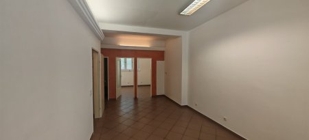Raum für Ihre Geschäftsidee: Ebenerdiges Geschäftslokal in Pradl