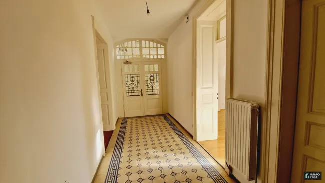 Großzügige 5-Zimmer Wohnung mit Balkon im Zentrum von Leoben - Titelbild