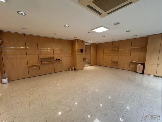 Modernes Geschäftslokal in Graz I Innere Stadt I 143,13m² I Geschäftsräume mit Vorraum - Bild