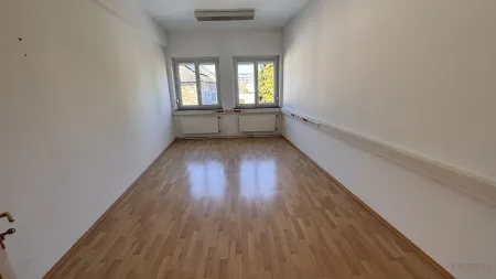 Letzten drei Büroräume I ab € 182,- monatlich – inklusive Betriebskosten, Heizkosten und USt. I Top-Lage I St. Pölten I flexibel anmietbar ab 12m²