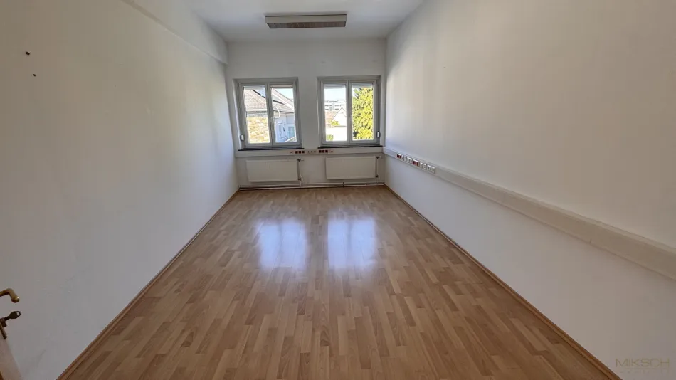 Letzten drei Büroräume I ab € 182,- monatlich – inklusive Betriebskosten, Heizkosten und USt. I Top-Lage I St. Pölten I flexibel anmietbar ab 12m² - Bild
