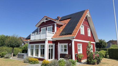 Neuwertiges 5-Zi-Haus in Gampern mit Balkon, Terrasse & Doppelgarage – Traumhaus!