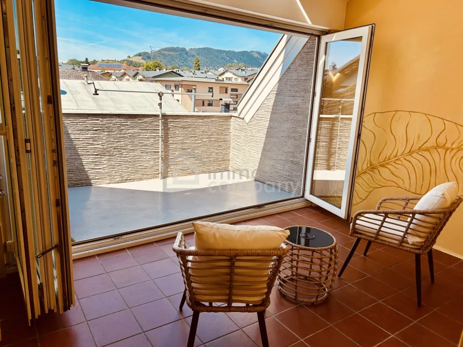 Mondsee-Zentrum, Dachgeschoßwohnung 127m², 5Zimmer, - Bild