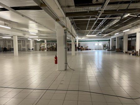Teilbare - Lagerfläche (barrierefrei) in zentraler Lage