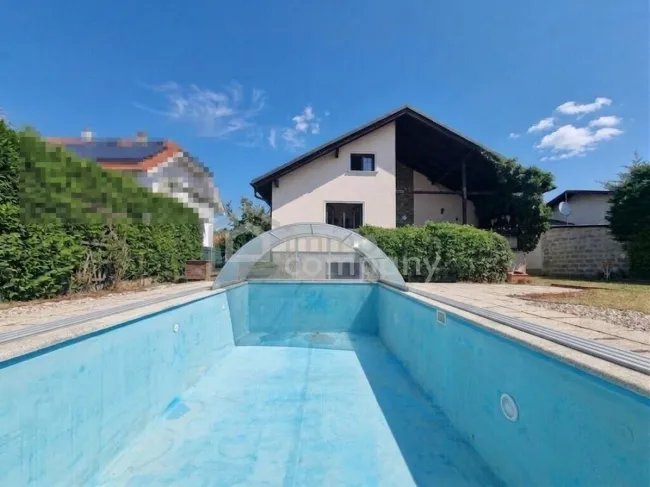 Poolansicht Garten