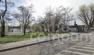 Lichtdurchflutete Wohnung mit Wertsteigerungspotenzial – Nähe Alte Donau - Titelbild