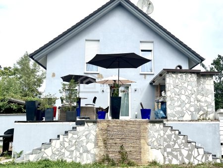 Haus Hinterseite