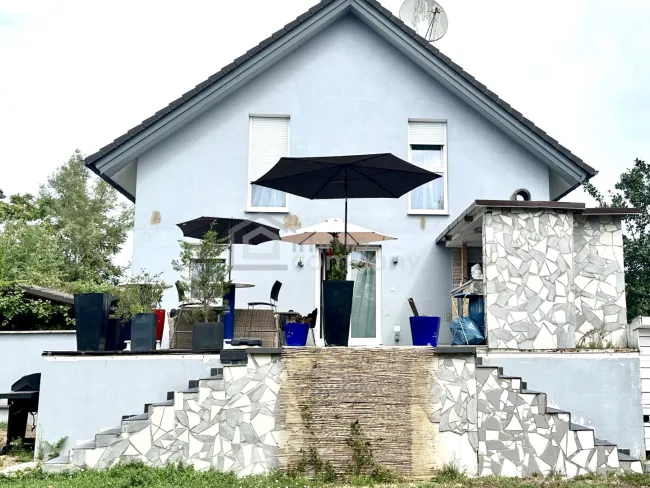 Haus Vorderseite