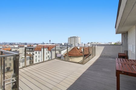 Über den Dächern von Wien: 2,5-Zimmer-Maisonette mit Sonnenterrasse, U1 Troststraße