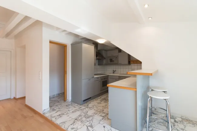 +63m² Wfl.+Wohnung in bester zentralen Lage, direkt in Oberpullendorf zu vermieten! +KEINE ABLÖSE!+ - Bild