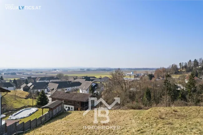 Traumhafter Weitblick ohne Bauzwang – Baugrund als Eigenheim oder Anlage - Titelbild