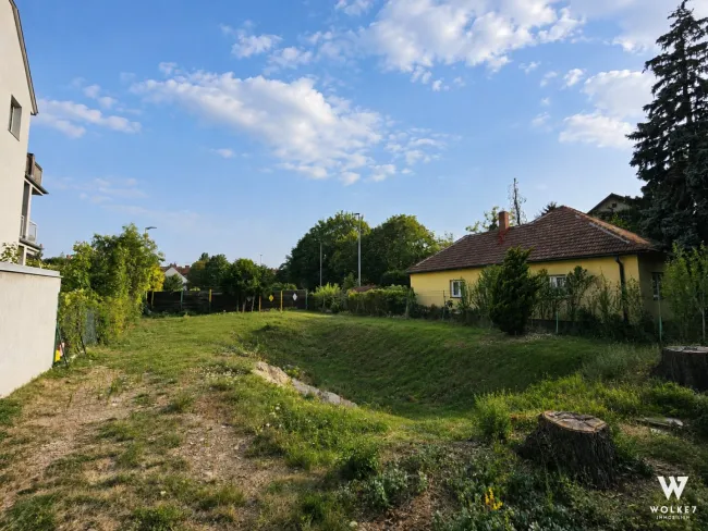 Traumgrundstück in Hietzing | Unbebaut mit Baubewilligung für ein Einfamilienhaus - Titelbild