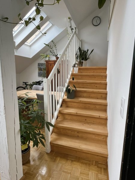 Schöne 2-Zimmer-Galeriewohnung mit Balkon in ruhiger Grazer Innenstadtlage